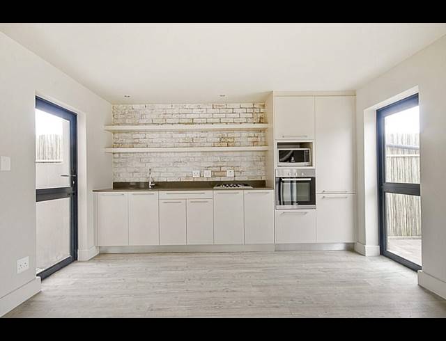 2 BEDROOM HOUSE RENTED IN CROSSWAYS FARM VILLAGE